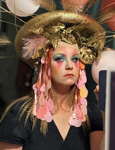 Artist Sara Jean Odam headshot, Picture